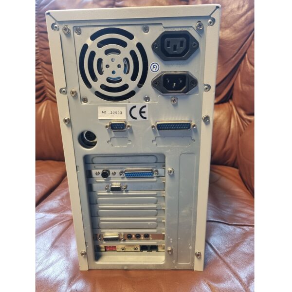 Retrokone Systech 200 MMX Windows 95