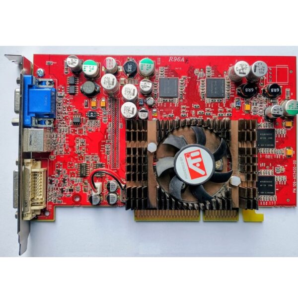 Club3D ati Radeon 9600Pto Club3D Ati Radeon 9600 Pro 128MB AGP